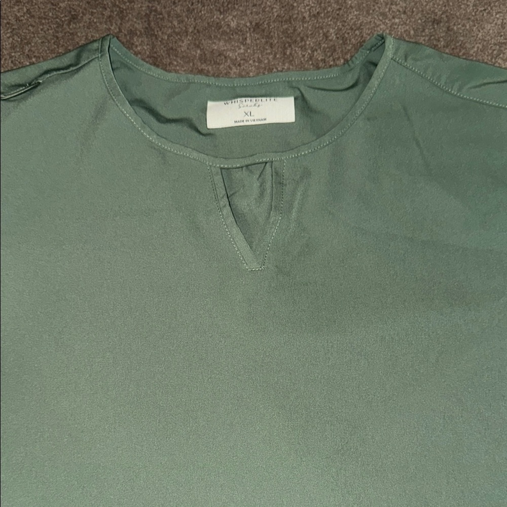Whisperlight scrub set